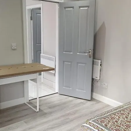 With Private Kitchen Appartement *
