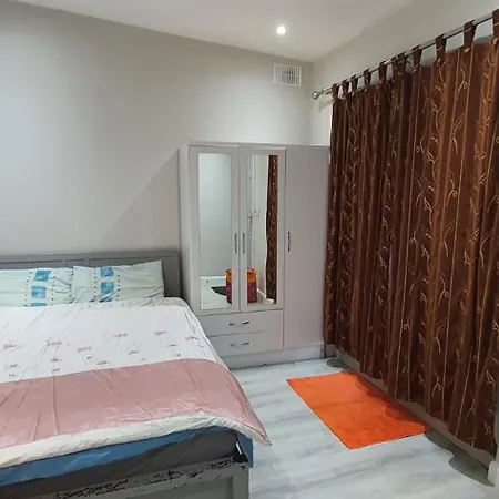 Appartement With Private Kitchen Dublin
