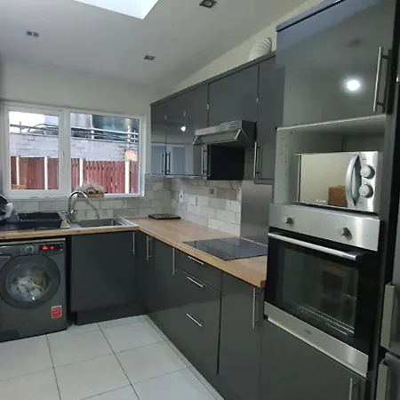 With Private Kitchen *