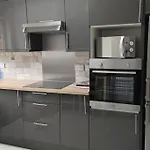 With Private Kitchen Apartman