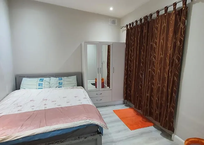 דירה With Private Kitchen דבלין